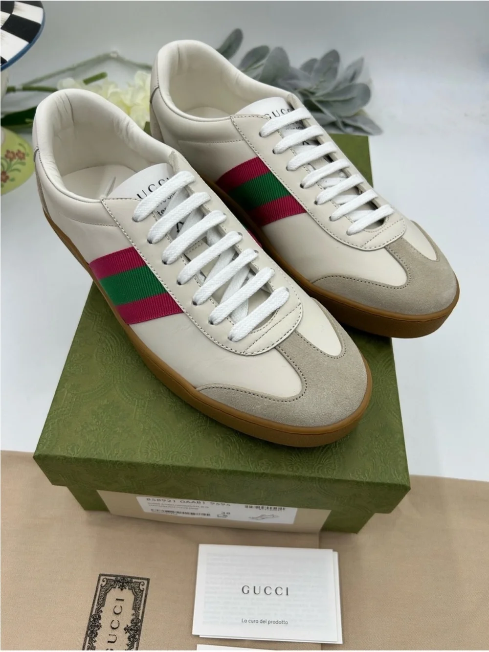 Women’s Gucci G 74 leather/suede sneakers size 38 fits 38.5 made in Italy